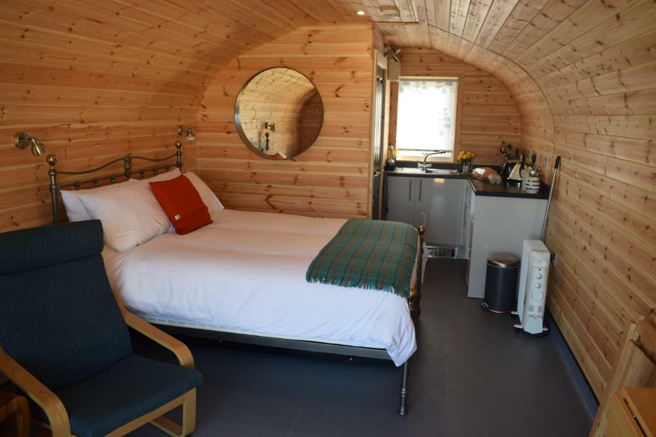The Beach Bothies Valtos Exterior photo